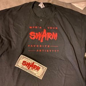 Childish gambito swarm shirt & promo money